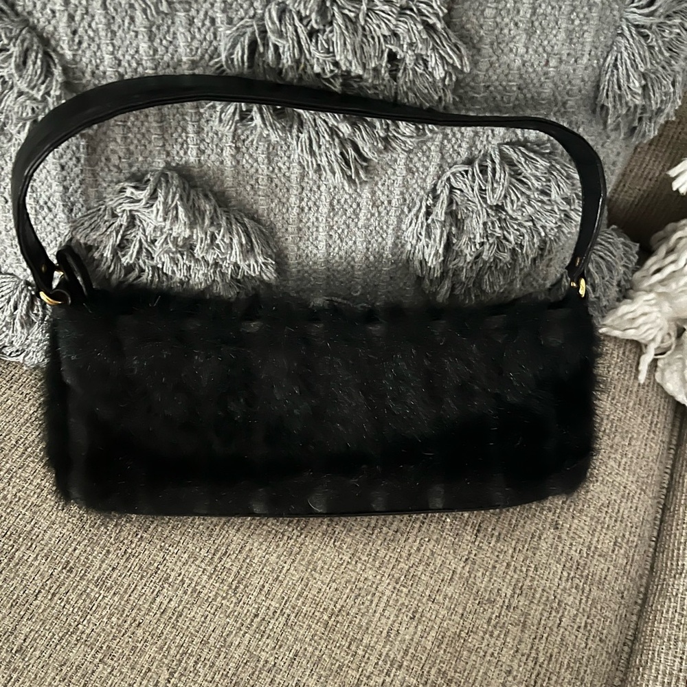 NWOT Kate Spade handbag.